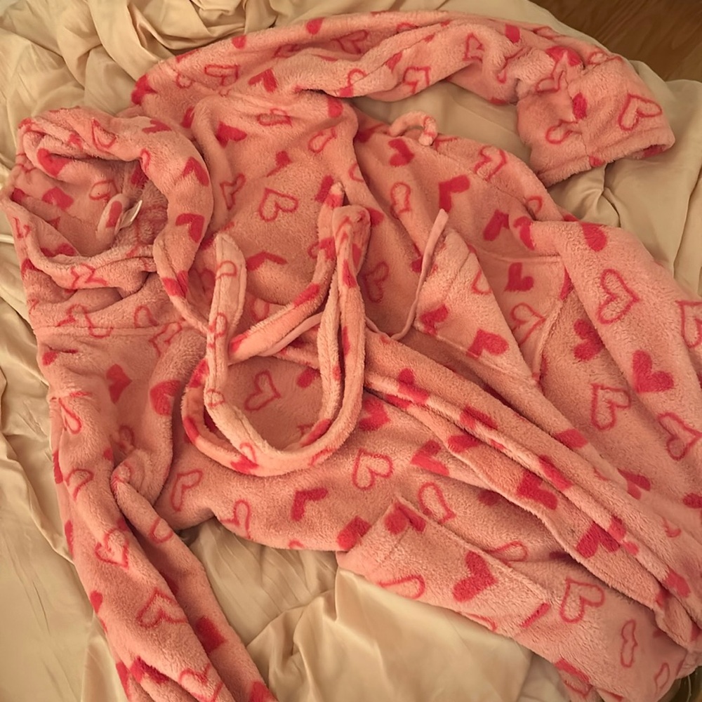 Sonoma Pink Heart Robe